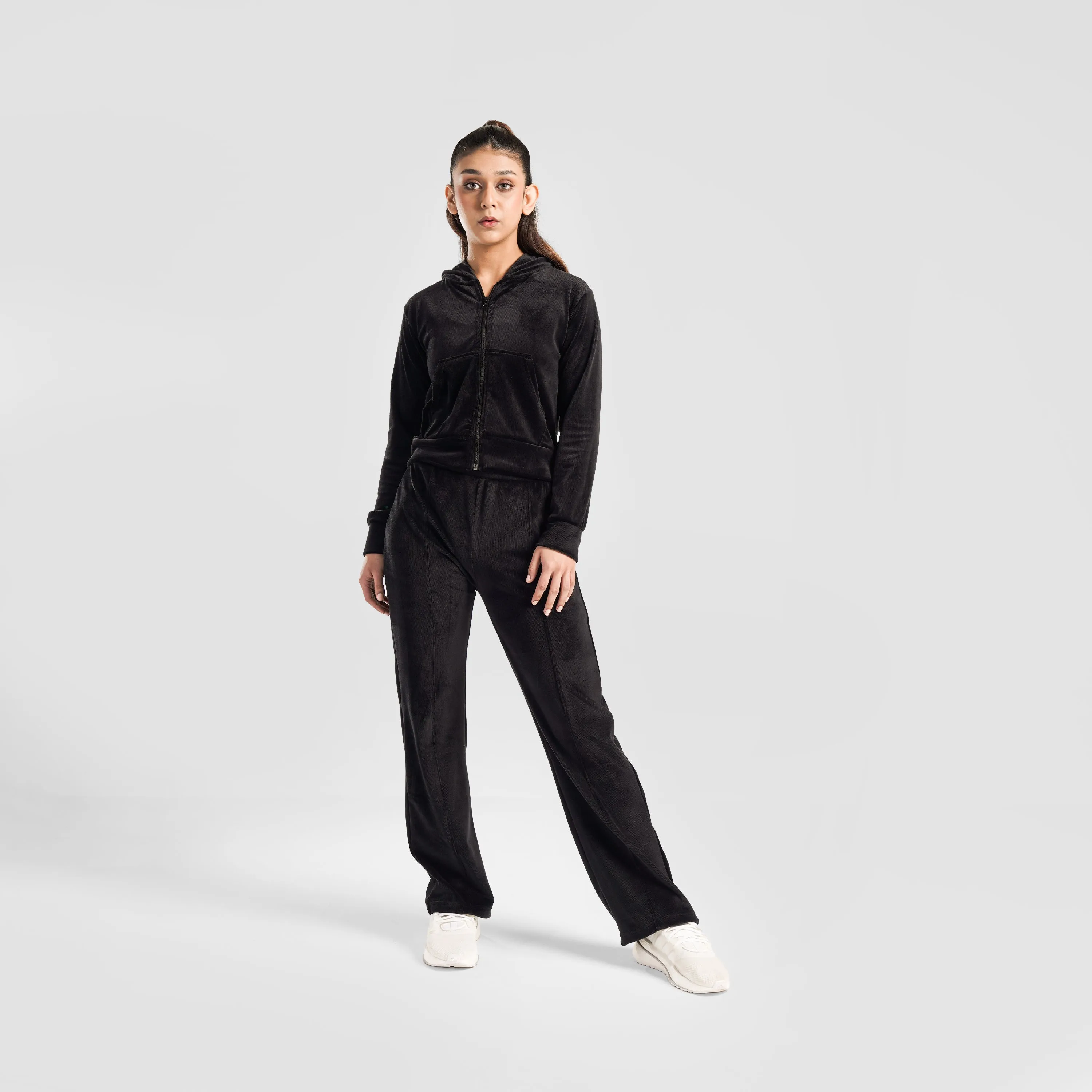 Core Strive Trousers (Black)