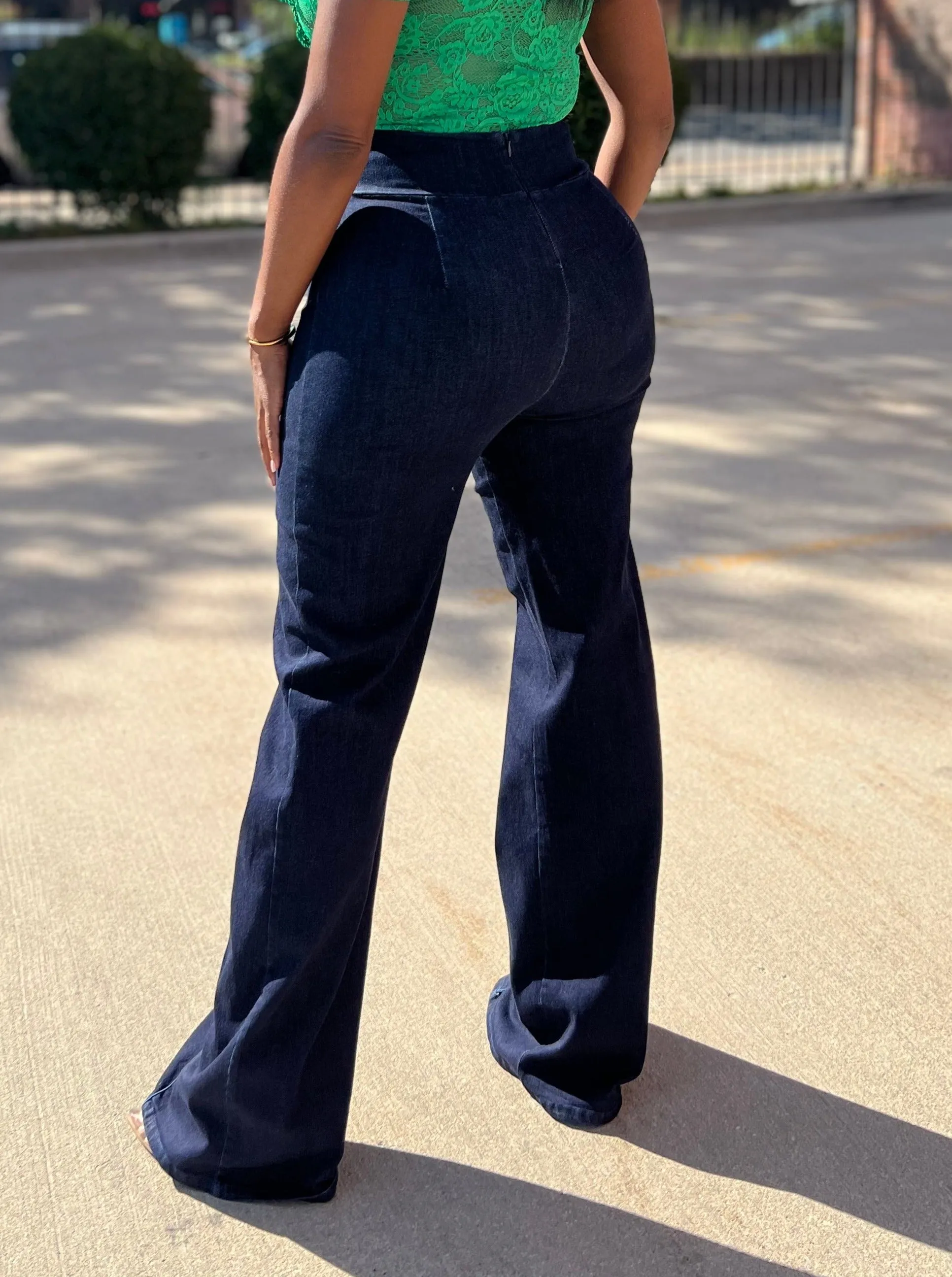 DENIM RETRO FLARE CHIC JEANS (NAVY)