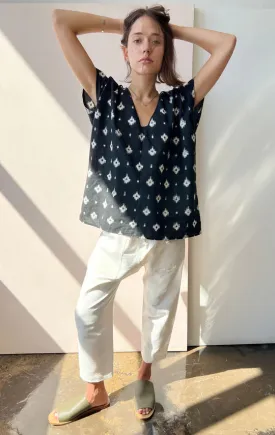GEOMETRIC IKAT TOP - BLACK