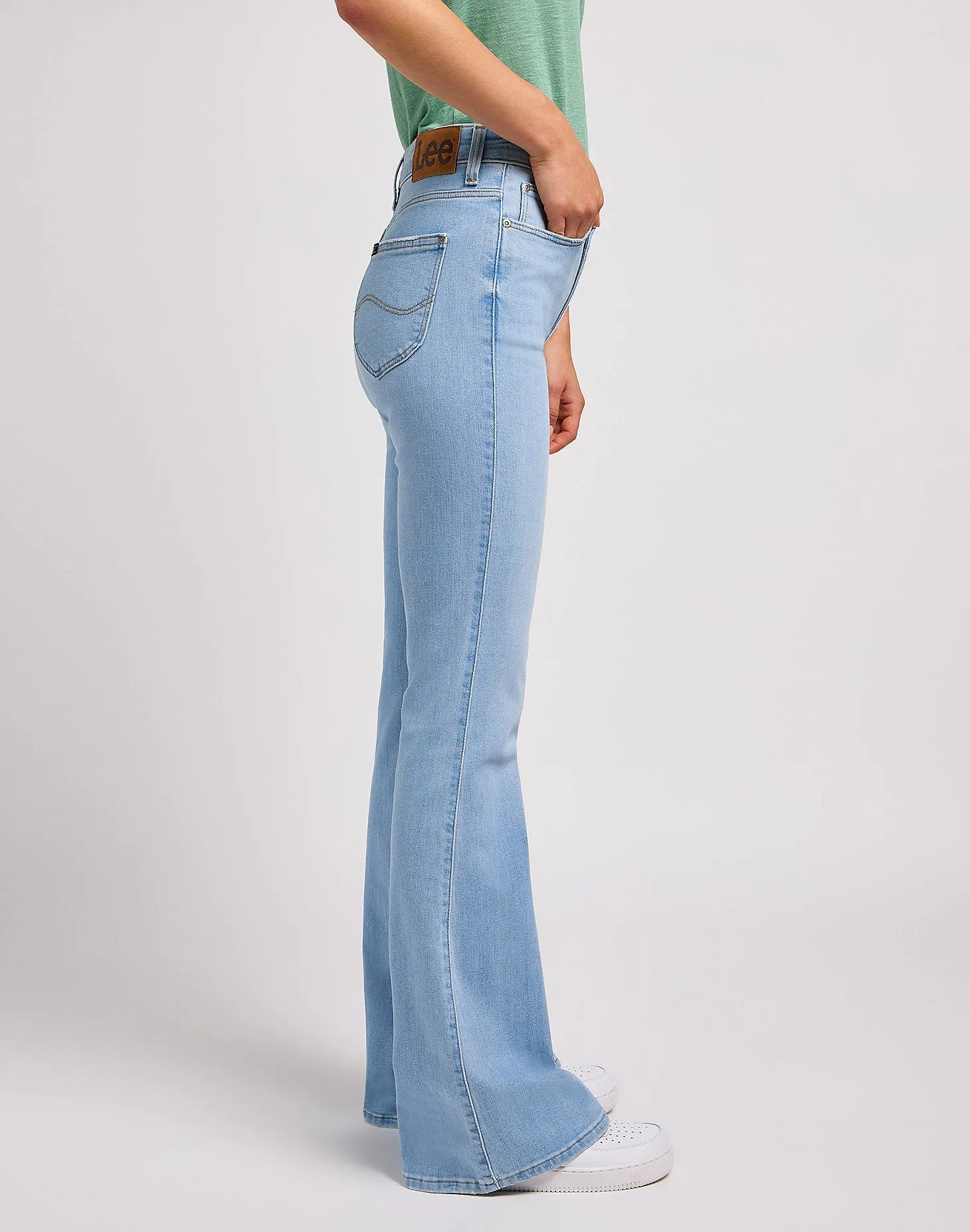Lee Women's Breese Jeans In Stark Bleach