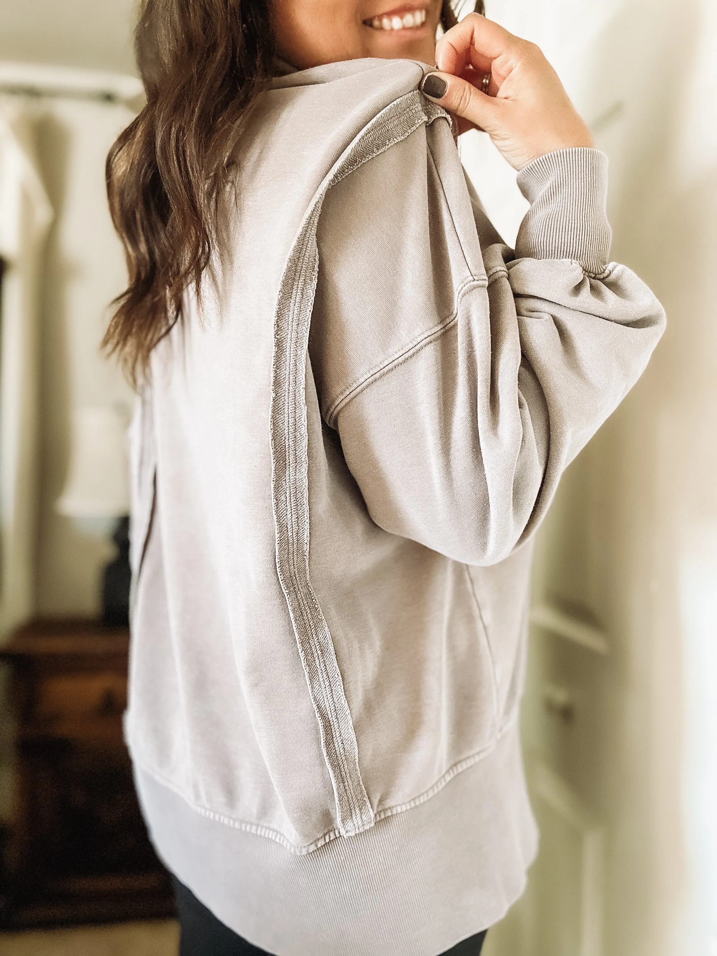Oversized Henley Pullover