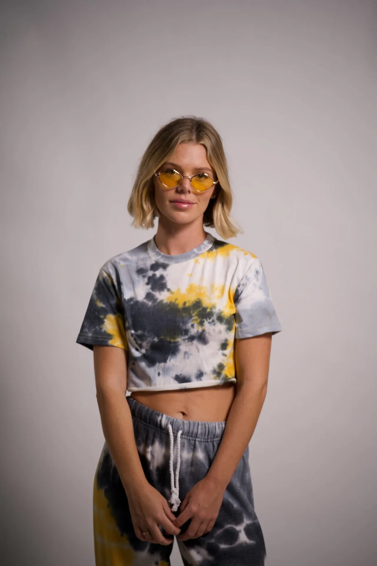 Women's Tie-Dye Two Piece Outfit Crop Top and Joggers Set Short Sleeve T Shirts