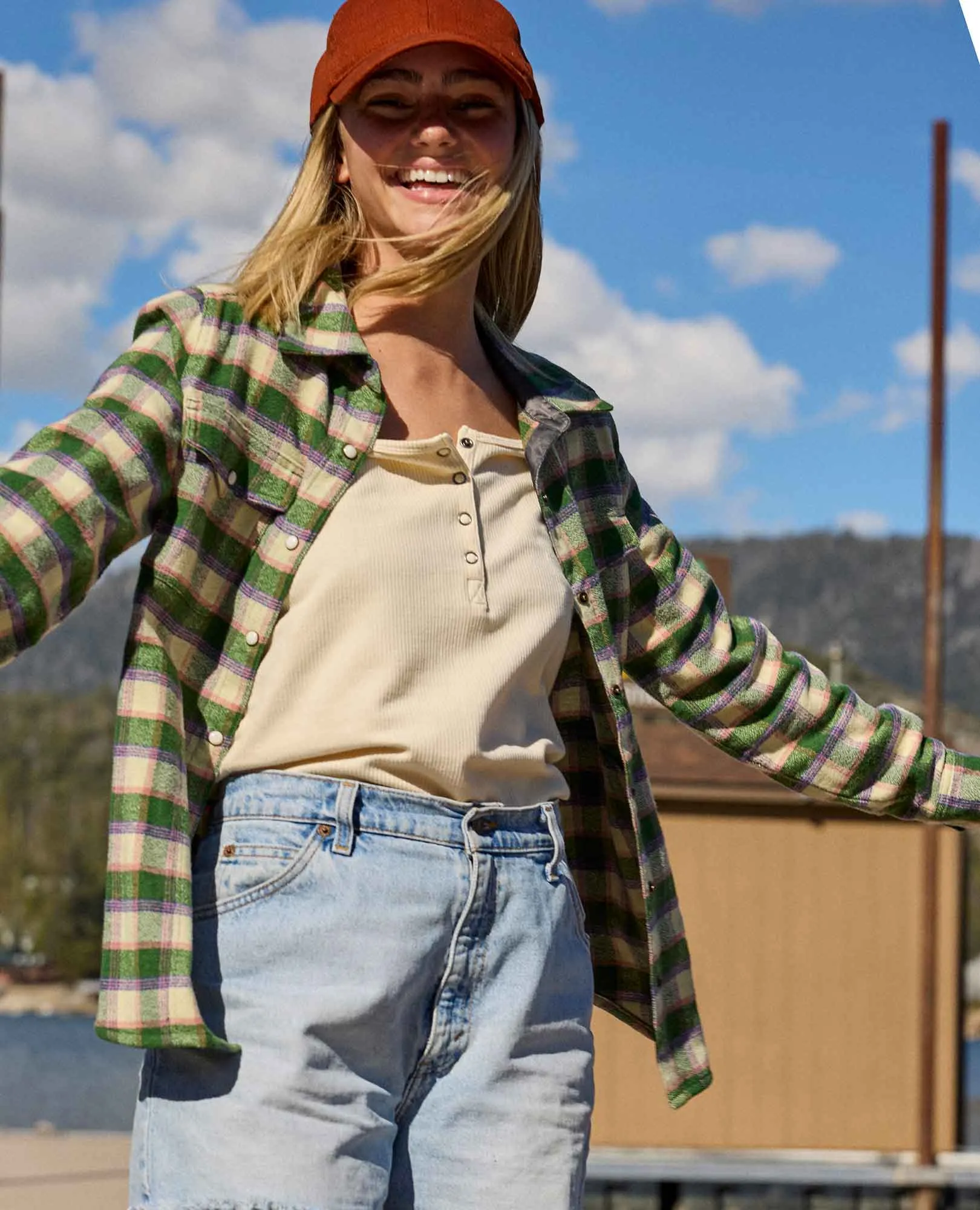 W's Ponderosa LS Henley